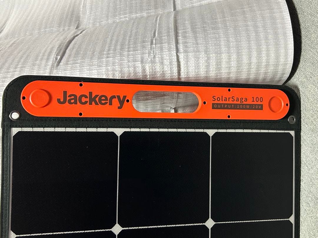 【新品同様】　Jackery SolarSaga 100 JS-100C