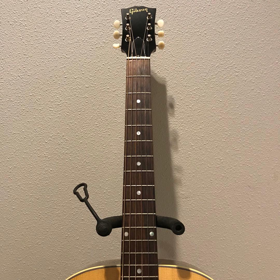 新品同様!！！　2021年 Gibson J-50 ADJ