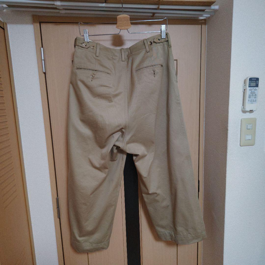 AURALEE ベージュ チノパン