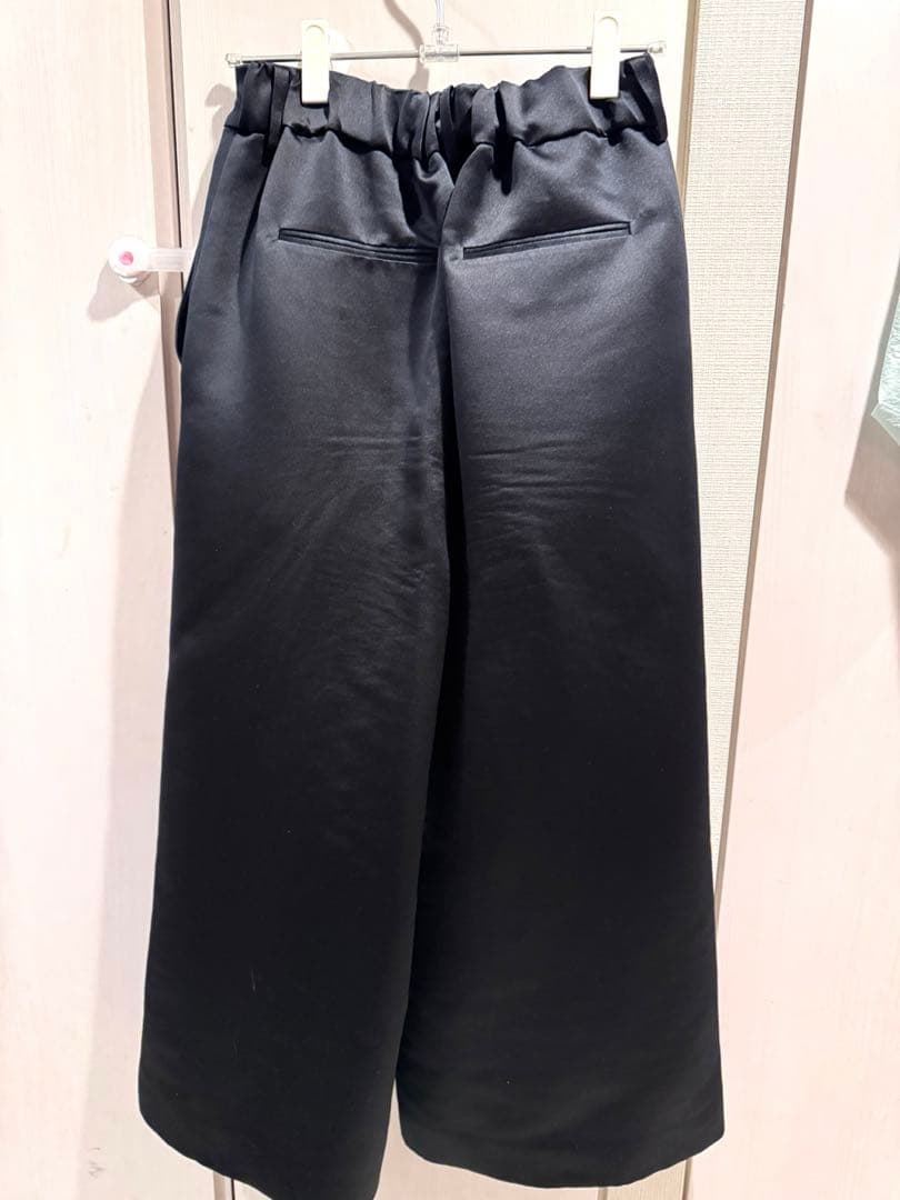 Heve サテンフレアガウチョパンツ ブラック 38サイズ