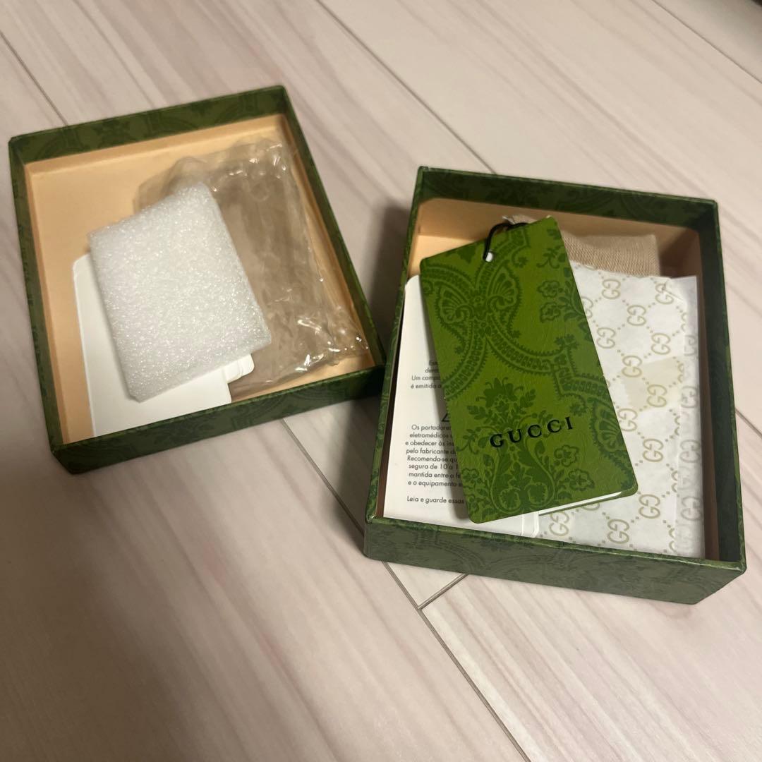 グッチ　財布　マーモント シェリーライン