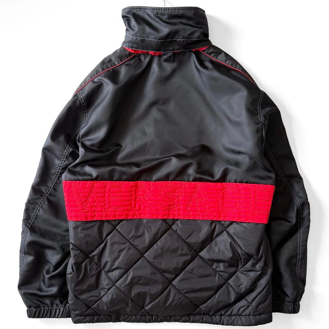 【スガちゃん さん】VERSACE RFID搭載 Vロゴブルゾン キルティング