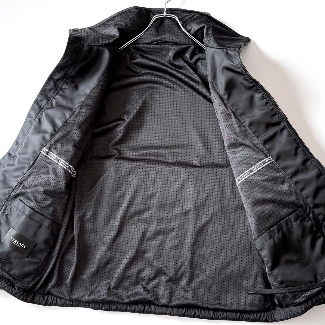 【スガちゃん さん】VERSACE RFID搭載 Vロゴブルゾン キルティング