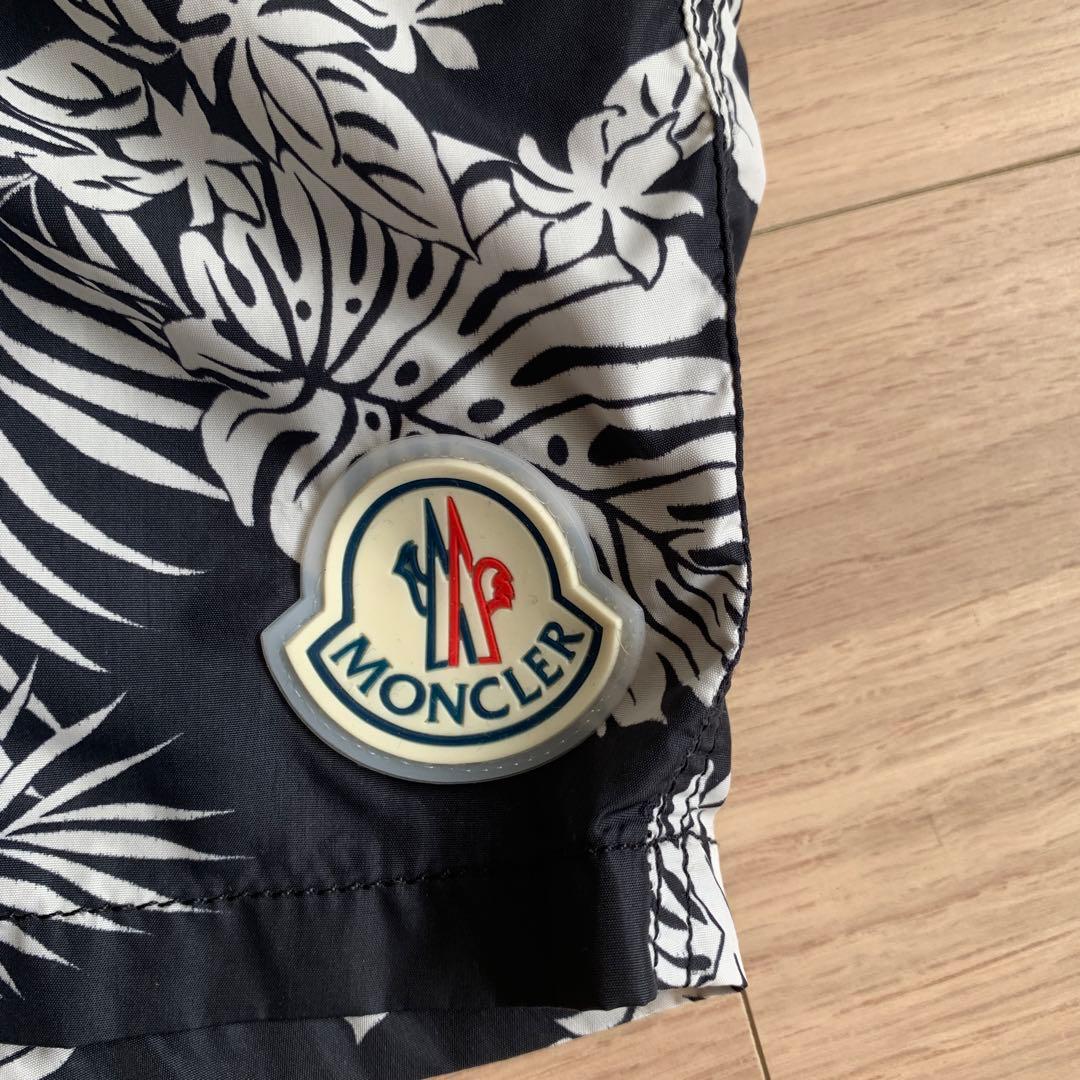 T*☆様 モンクレール　水着希少XL