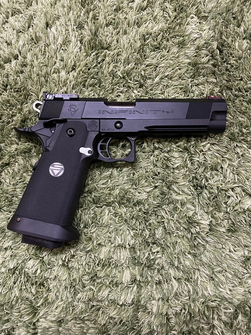 ウエスタンアームズ　INFINITY ガスガン ブラック 予備マガジン１本付き