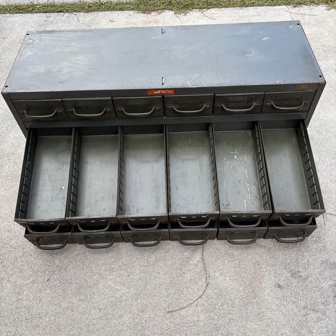 ミリタリー　収納キャビネット 1949年製