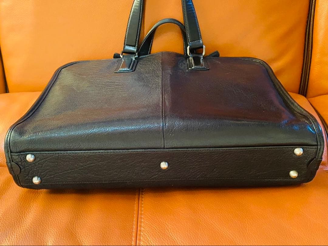 土屋鞄　レザービジネスバッグ