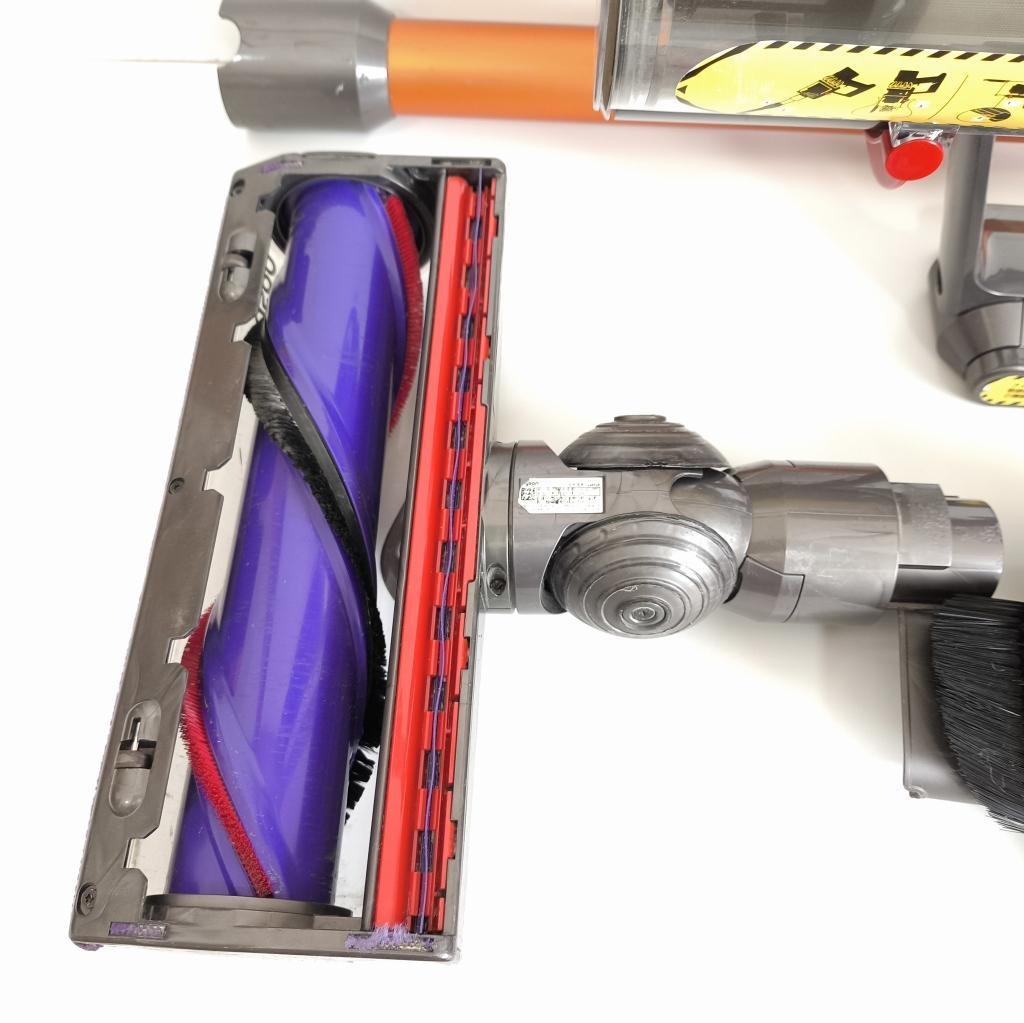 すぐ使える　ダイソン SV12 サイクロン掃除機 本体と付属品 No37