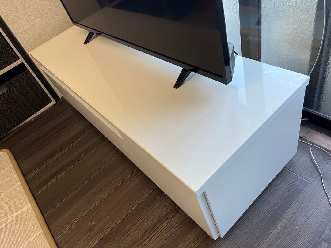 LOWYA テレビボード　ホワイト