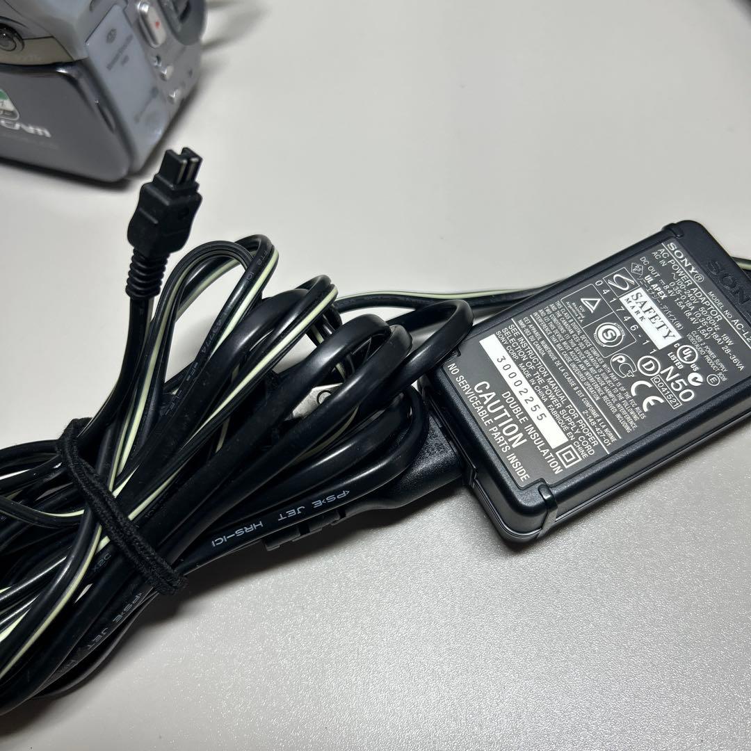 動作良品 Sony ハンディカム DCR-HC90 極 美品ビデオカメラ