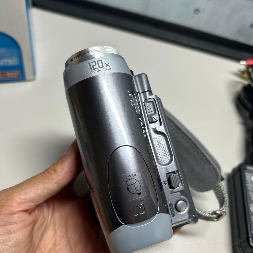 動作良品 Sony ハンディカム DCR-HC90 極 美品ビデオカメラ