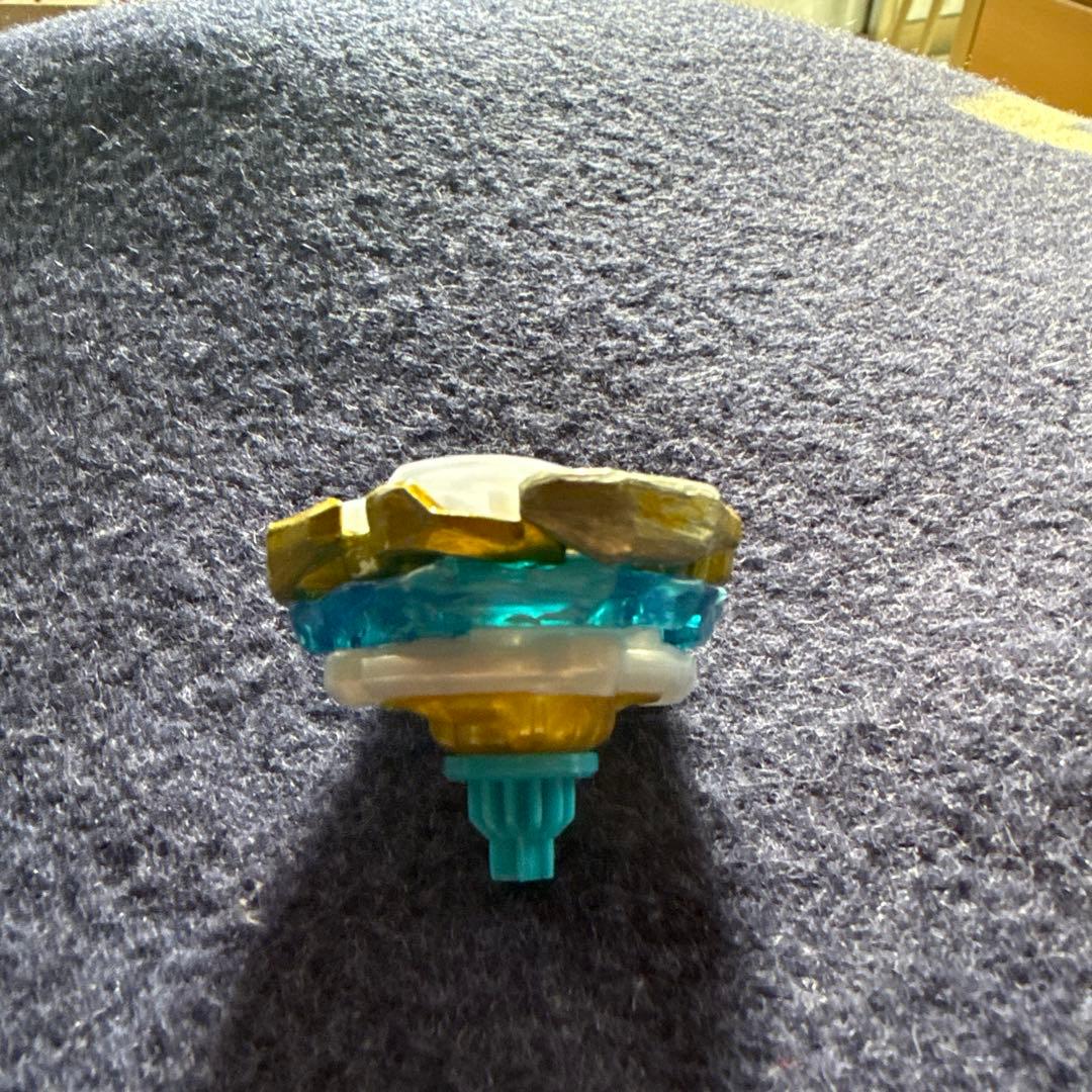 ベイブレードxワルキューレボルト