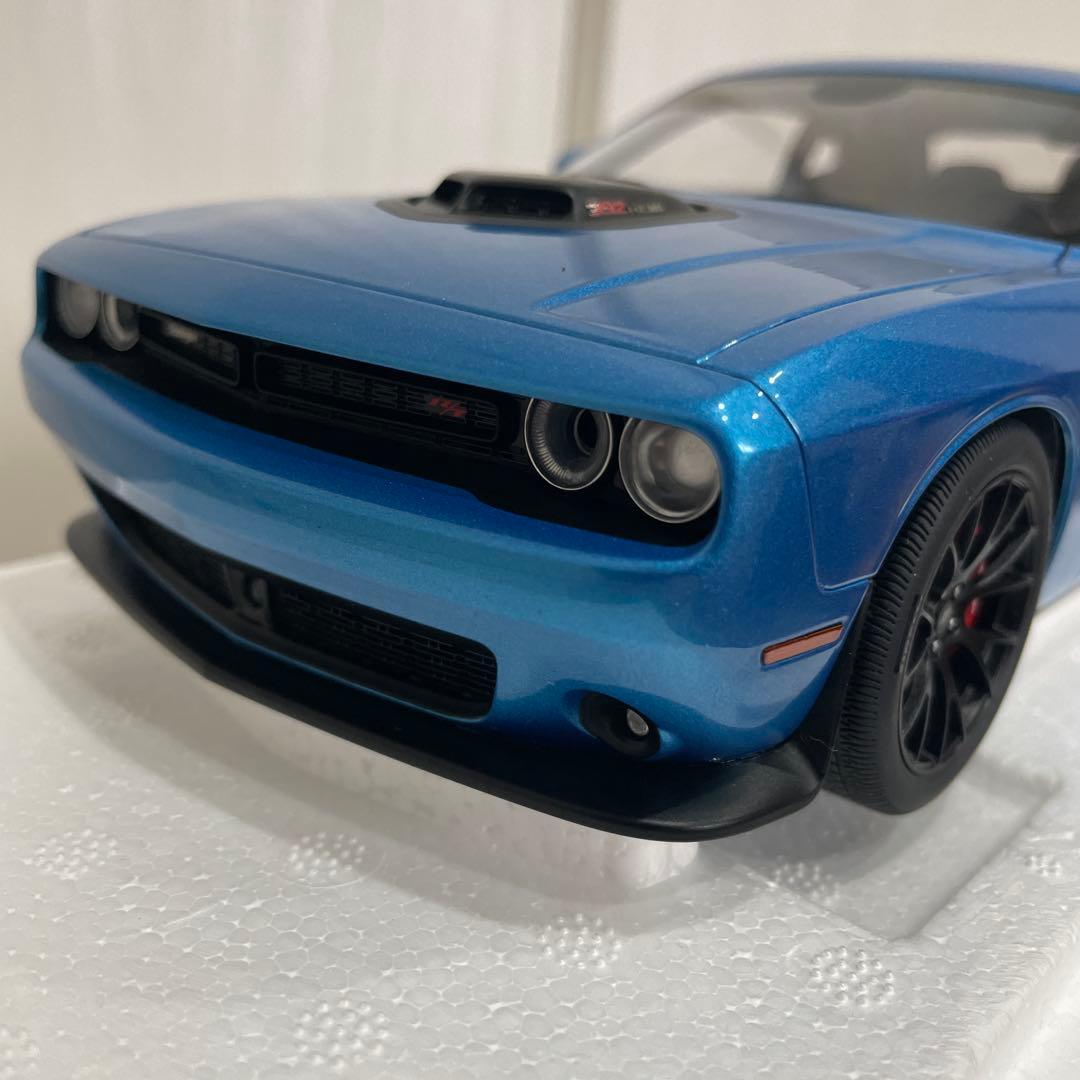 1/18 ダッジ チャレンジャー HEMI スキャットパック シェイカー
