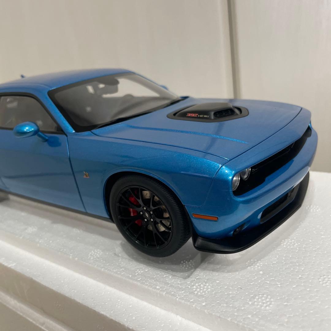 1/18 ダッジ チャレンジャー HEMI スキャットパック シェイカー