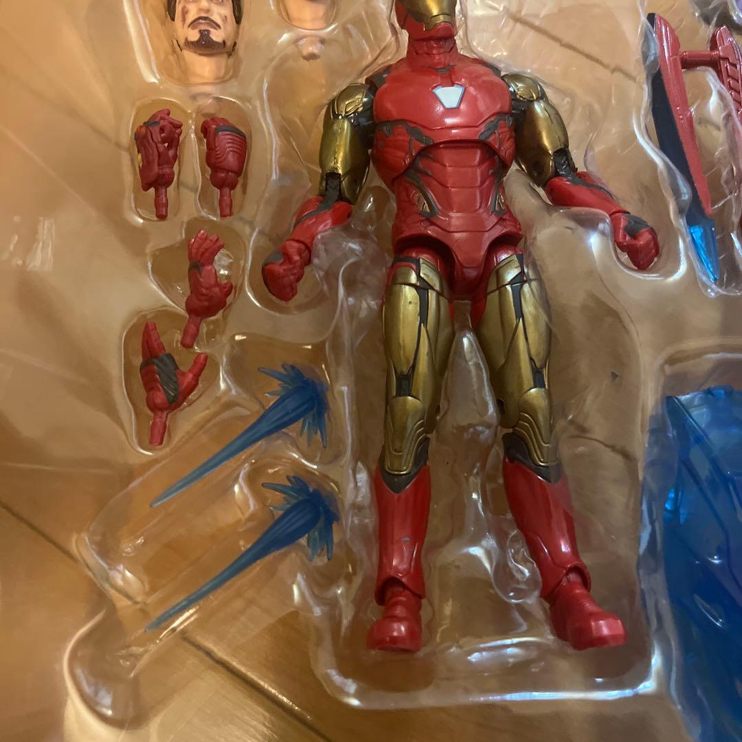 the INFINITY SAGA legends series アベンジャーズ