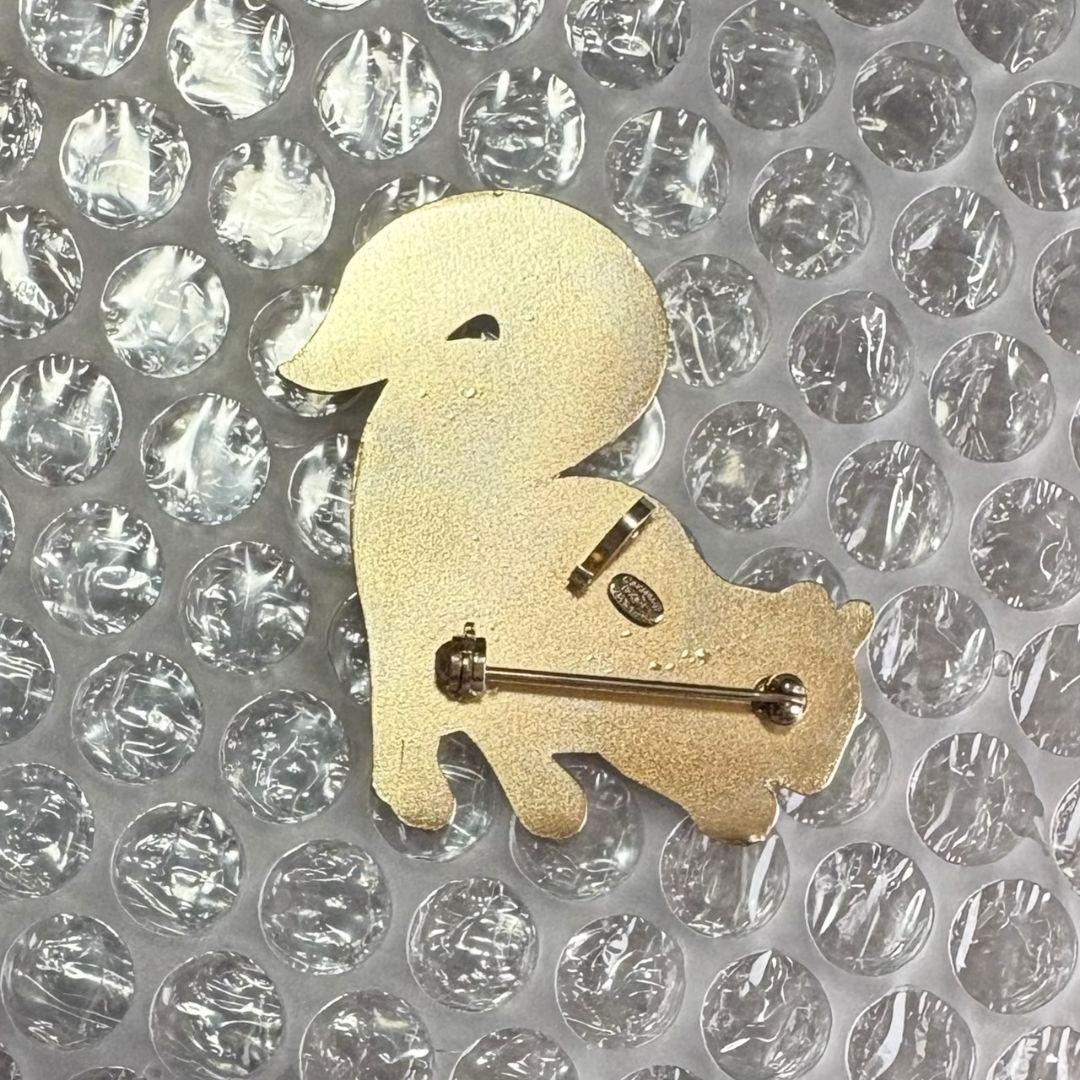 シャネル　リス　ブローチ　ゴールドラメ