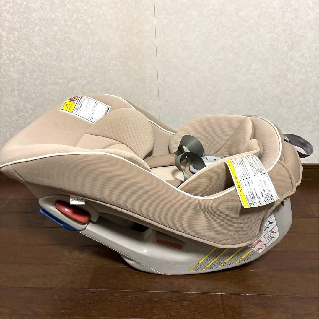 【良品】combi コッコロ ヘーゼルナッツ 新生児OK