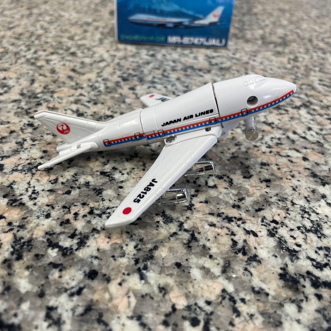 お*ん様 BANDAI 非売品 ジャンボジェットロボ MR-B747 マシンロボ