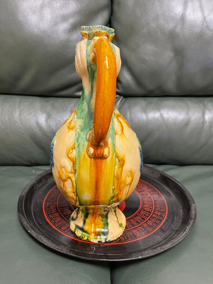 唐三彩鳥像（抽像感の丑小鳥像）