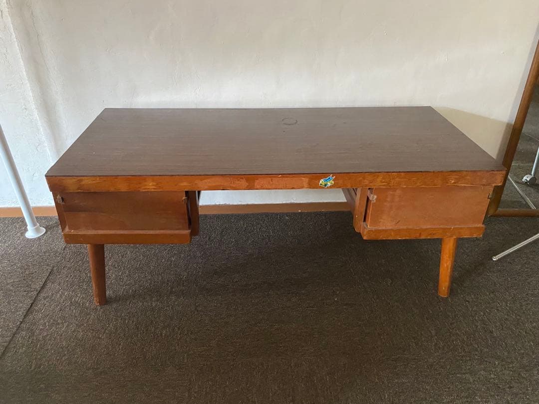 テーブル　ソファ　デスク　テレビ台　アメリカ　ビンテージ　中古品
