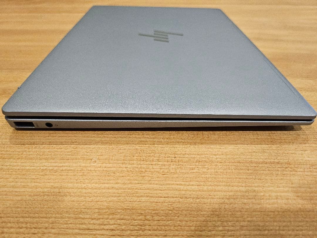 HP Pavilion Aero 13-bg(スカイブルー)