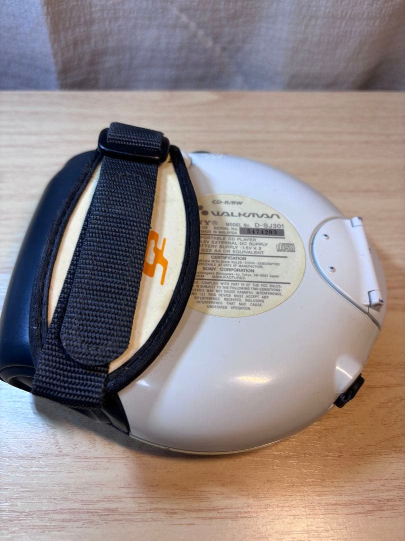 ♫ レア 動作品 SONY CDウォークマン D-SJ301