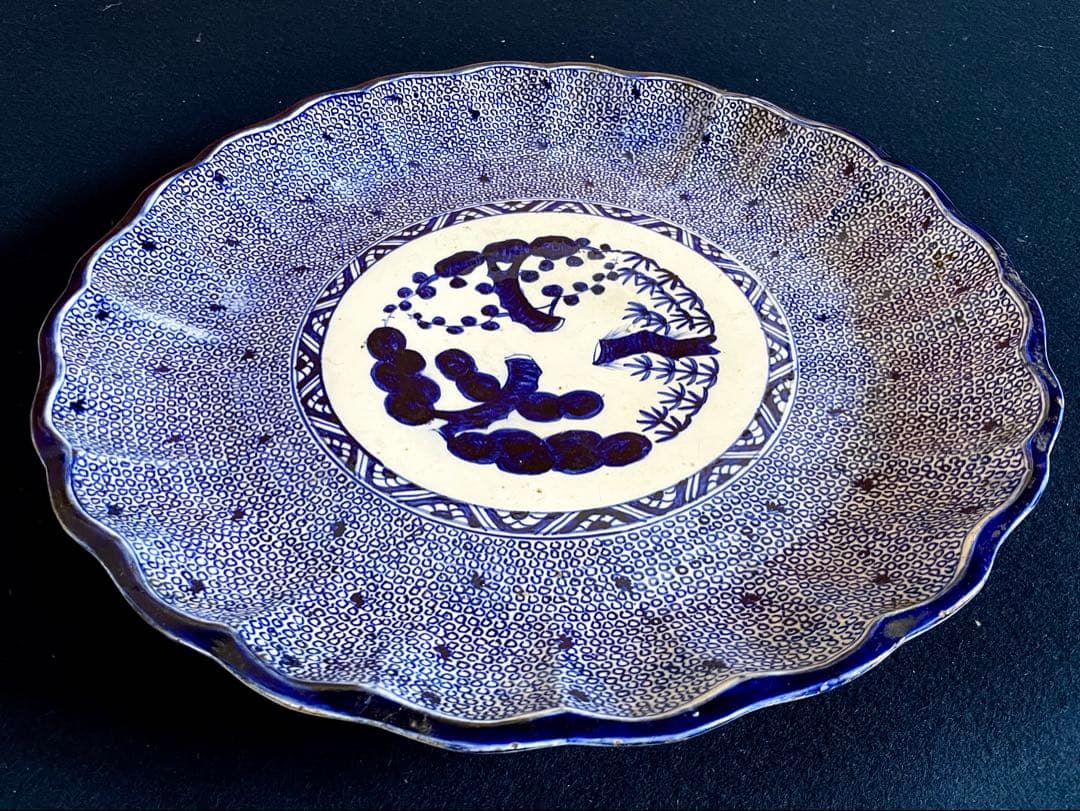 『母』 古伊万里 染付 印判 みじん唐草 尺4寸 大皿 （708D②）