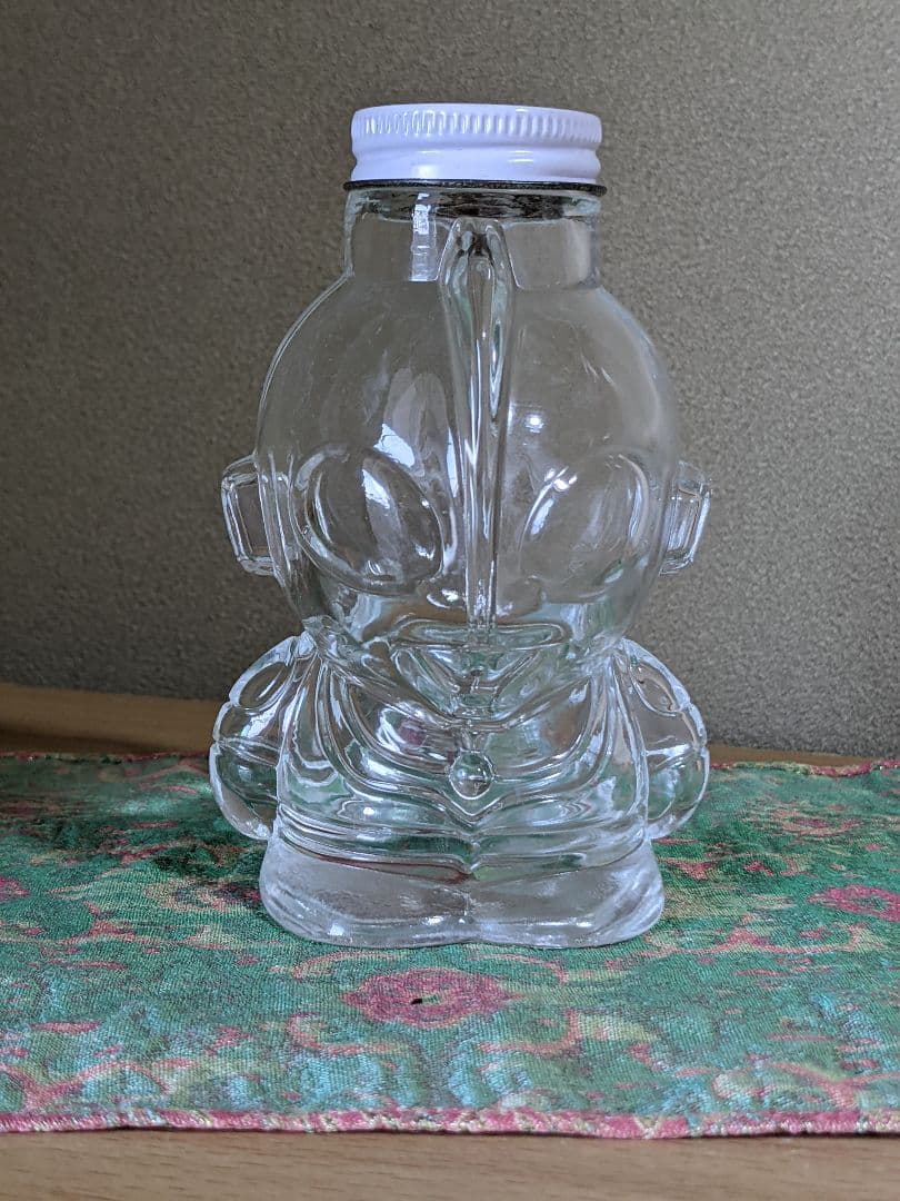 ⭐1966年製 ウルトラマン型 ガラス 瓶 アンティーク 骨董品 コレクション