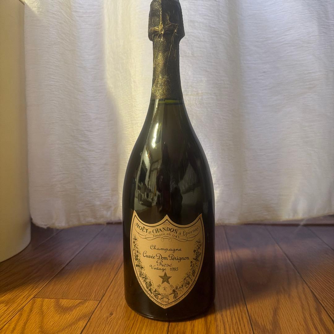 Cuvée Dom Pérignon ロゼ 1985