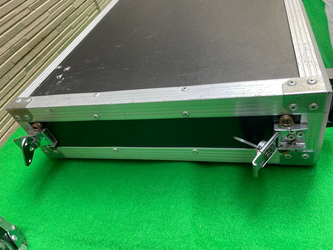 アキュフェーズ pro-2 業務用パワーアンプ ハードケース付 動作品