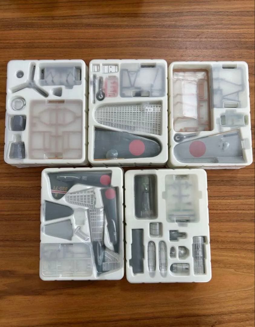 連斬模型シリーズ　タカラトミー　零式艦上戦闘機　52甲型　フルコンプ　未組立