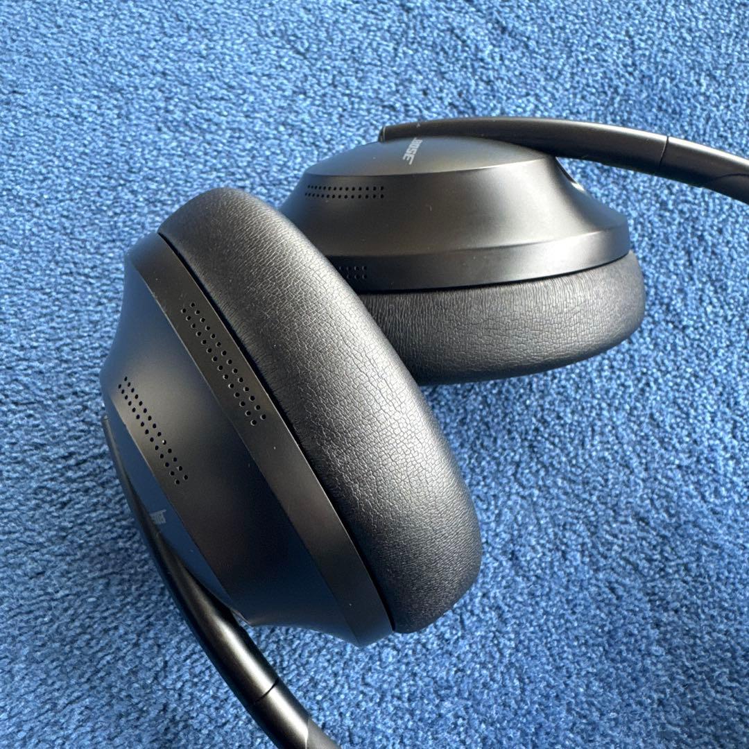 【イヤーパッド新品交換済み】 Bose ヘッドホン NC700HP