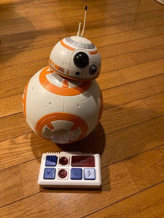 ディズニーカリフォルニア　BB-8