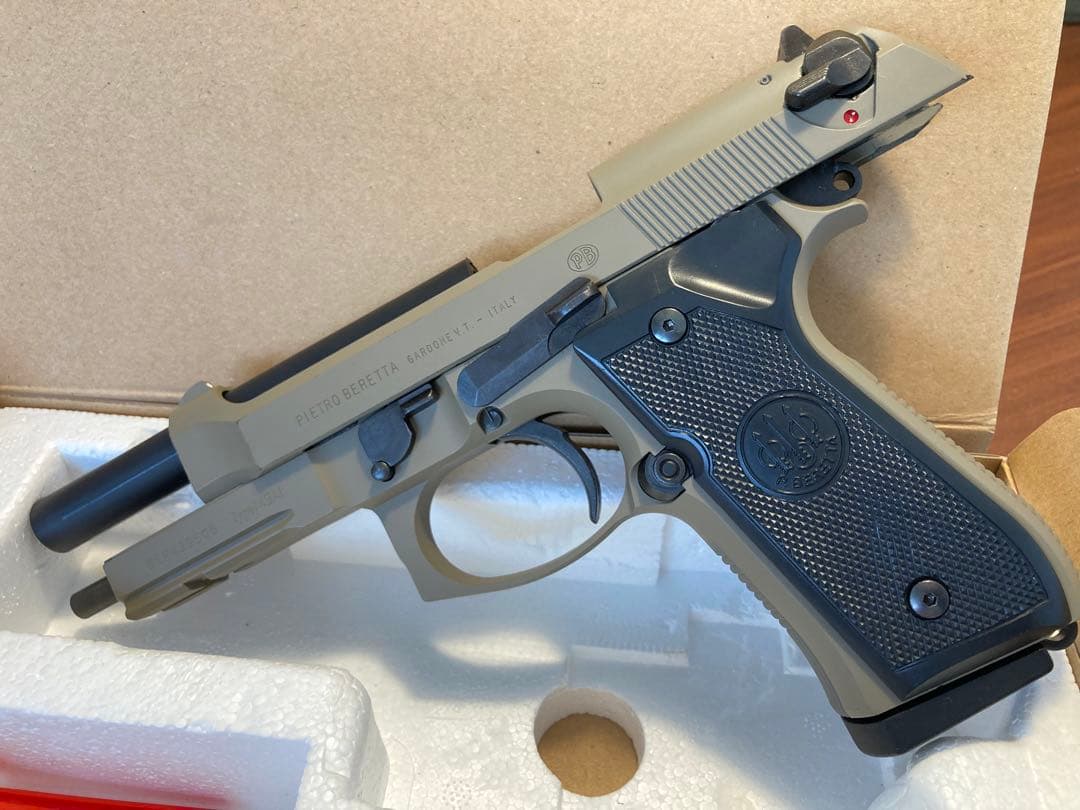 ウエスタンアームズ　ベレッタ M9A1 フォレッジグリーン