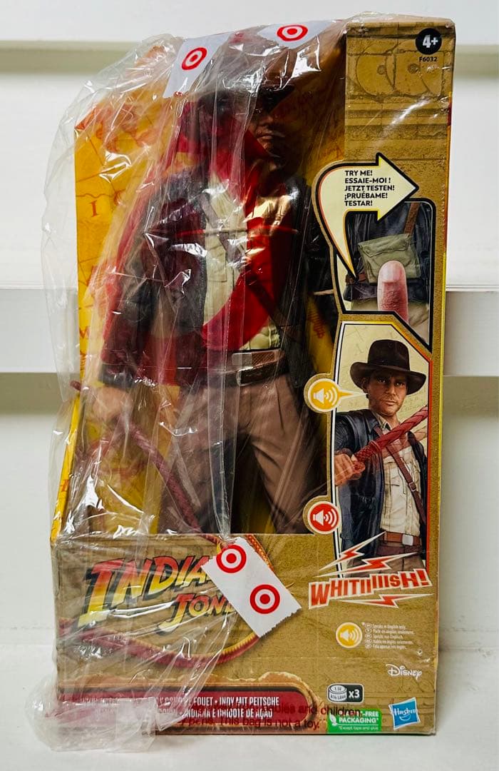 HASBRO／ウィップ・アクション・インディジョーンズ・アクション・フィギュア