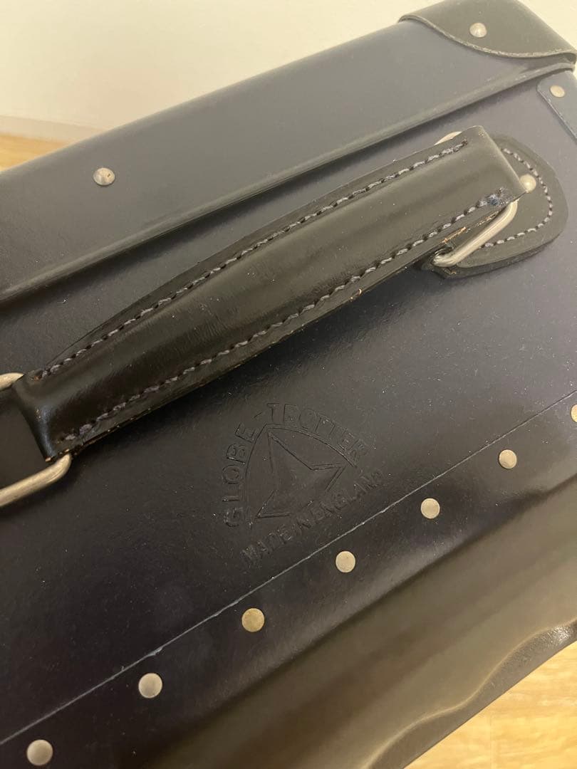 GLOBE TROTTER キャリーケース ネイビー