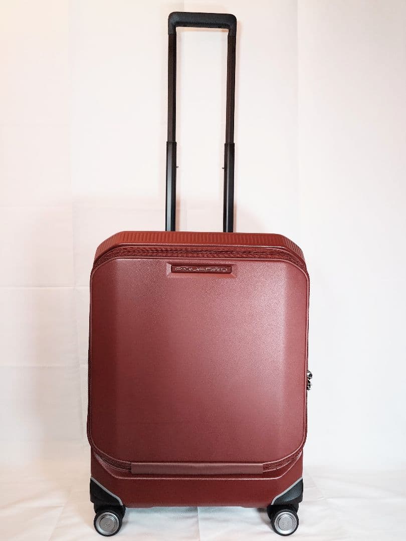 【新品・未使用】PIQUADRO キャリーケース