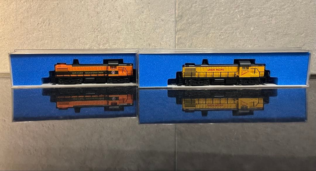 Nゲージ ユニオン・パシフィック鉄道とグレート・ノーザン鉄道のディーゼル機関車