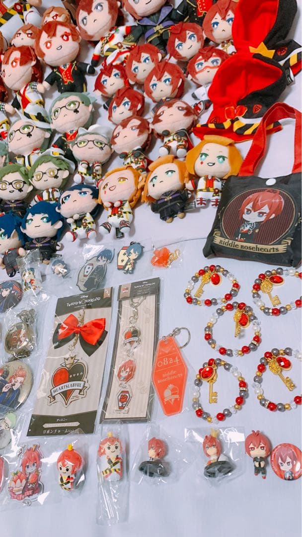 ツイステッドワンダーランド　ハーツラビュル　まとめ売り　ぬいぐるみ