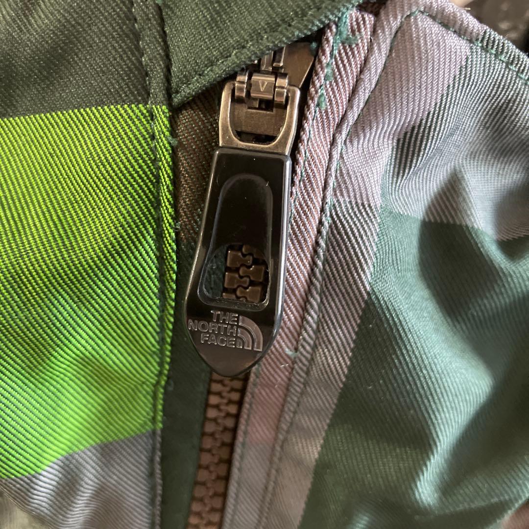 ノースフェイス スノーウェア ジャケットグリーン×ブラウン 裏地総柄 Lサイズ