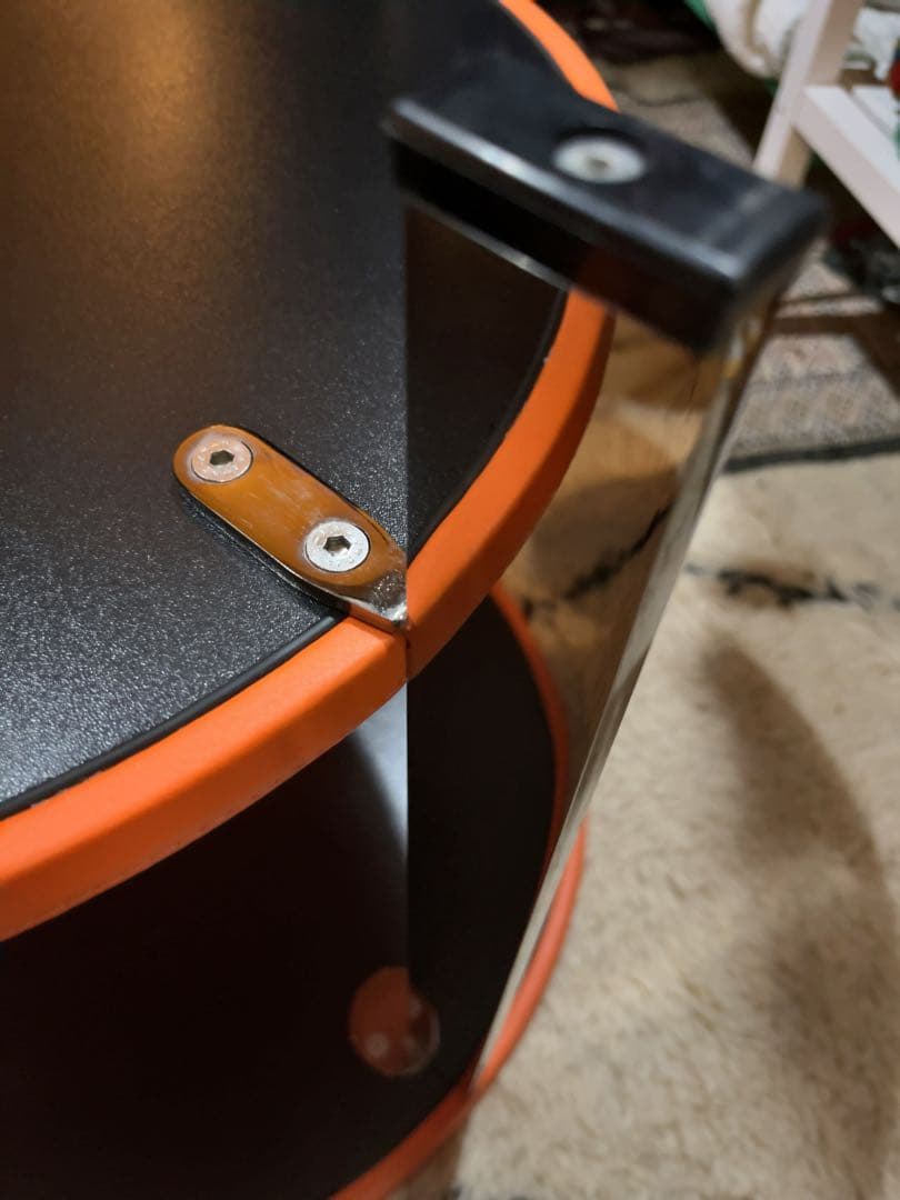 ポルトローナ　フラウ　高級レザー　サイドテーブル　美品