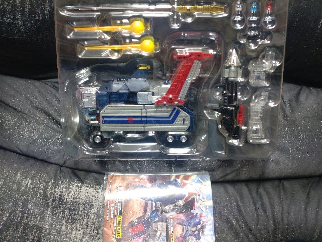 トランスフォーマーМPGスーパージンライ　ゴッドボンバー　МPウルトラマグナス