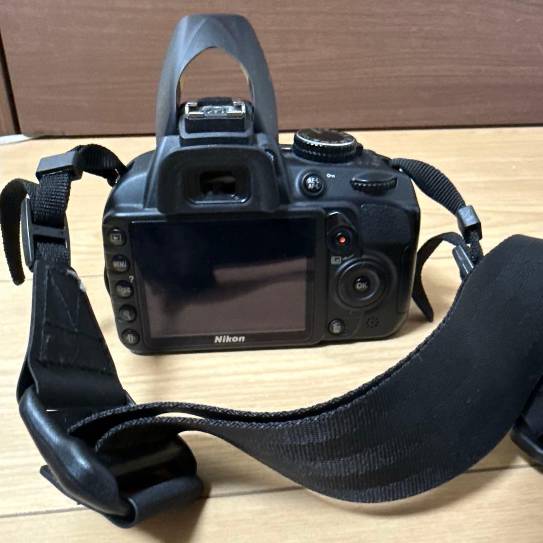 奈*子様 Nikon d3100 35-105mmレンズ、バッテリー、速射ストラ