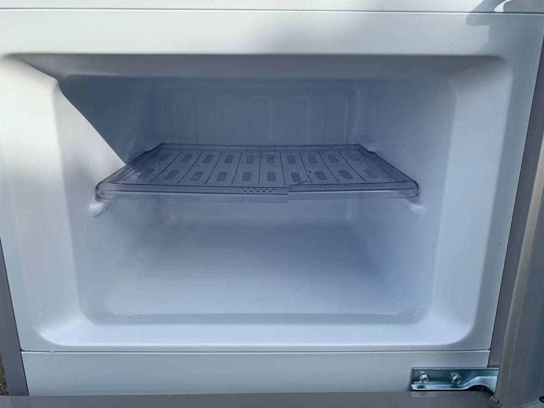 ♻️送料設置無料　SHARP ノンフロン冷凍冷蔵庫 SJ-H12Y-S