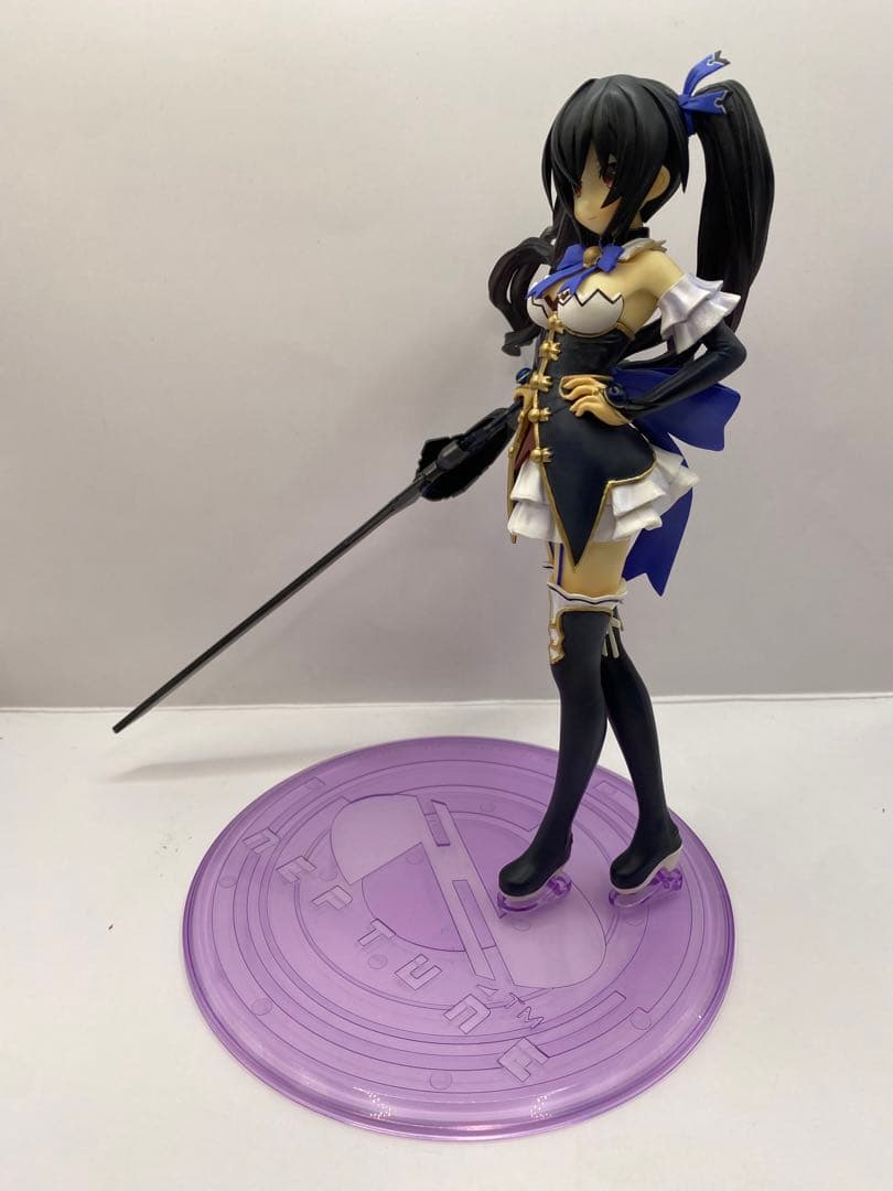 超次元ゲイム　ネプテューヌ　ノワール　1/8スケール　フィギュア