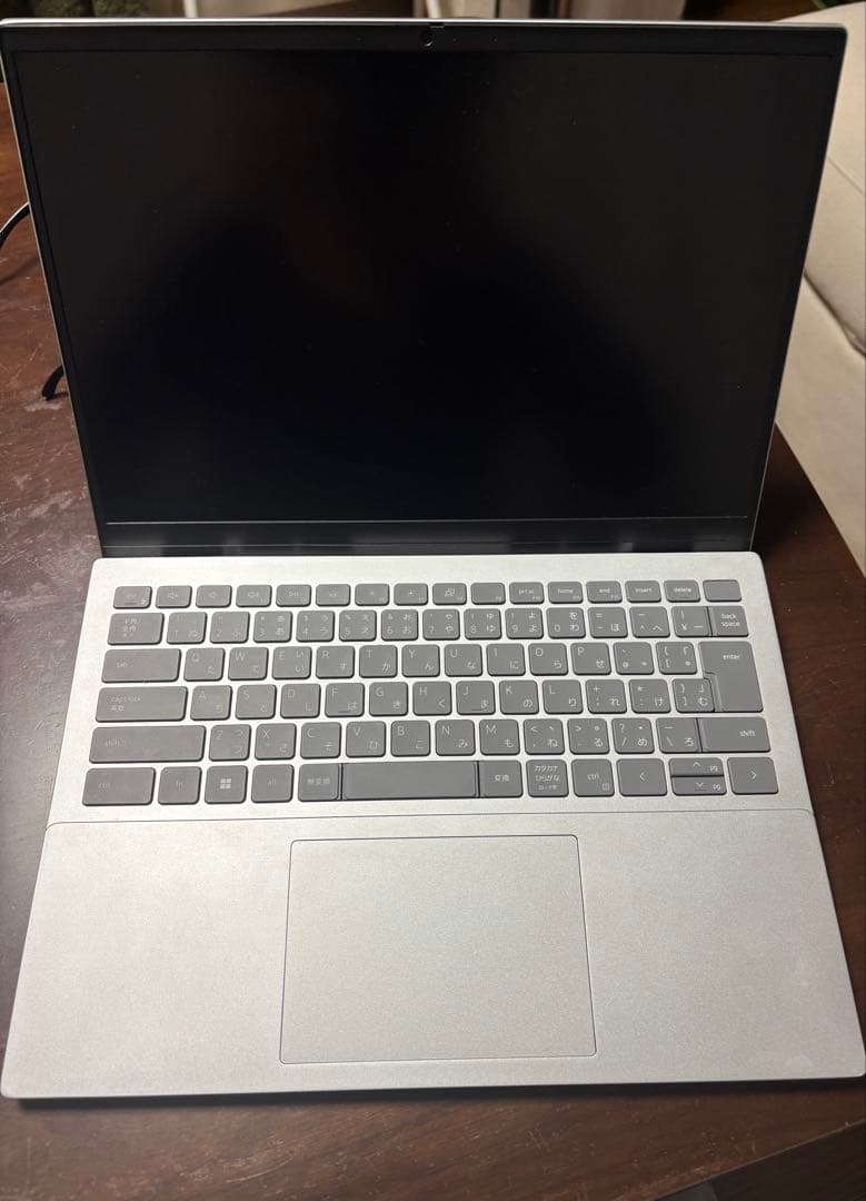 DELL Inspiron 14インチ シルバー ノートPC