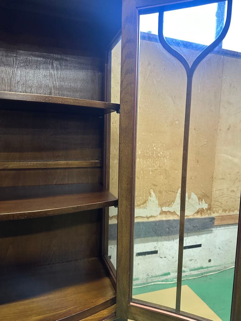 く*み様 木製ガラス扉キャビネット