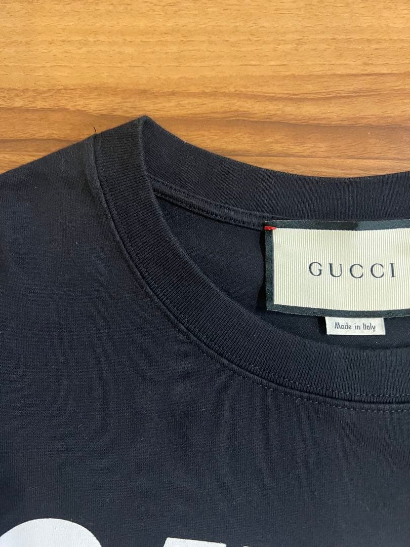 エンショップ2310！GUCCI Tシャツ　半袖　ロゴプリント