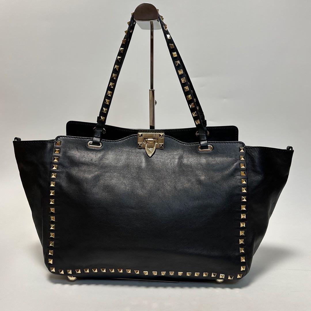 t67【極美品】ヴァレンティノ　ロックスタッズブラックレザー2wayショルダー.