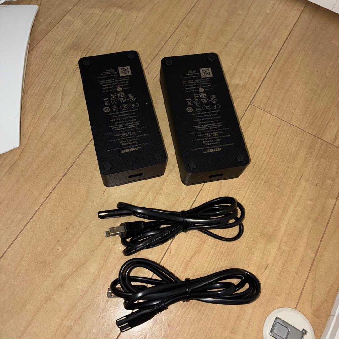 希少ホワイト　スタンド付き　BOSE サラウンドSPEAKERS サウンドバー